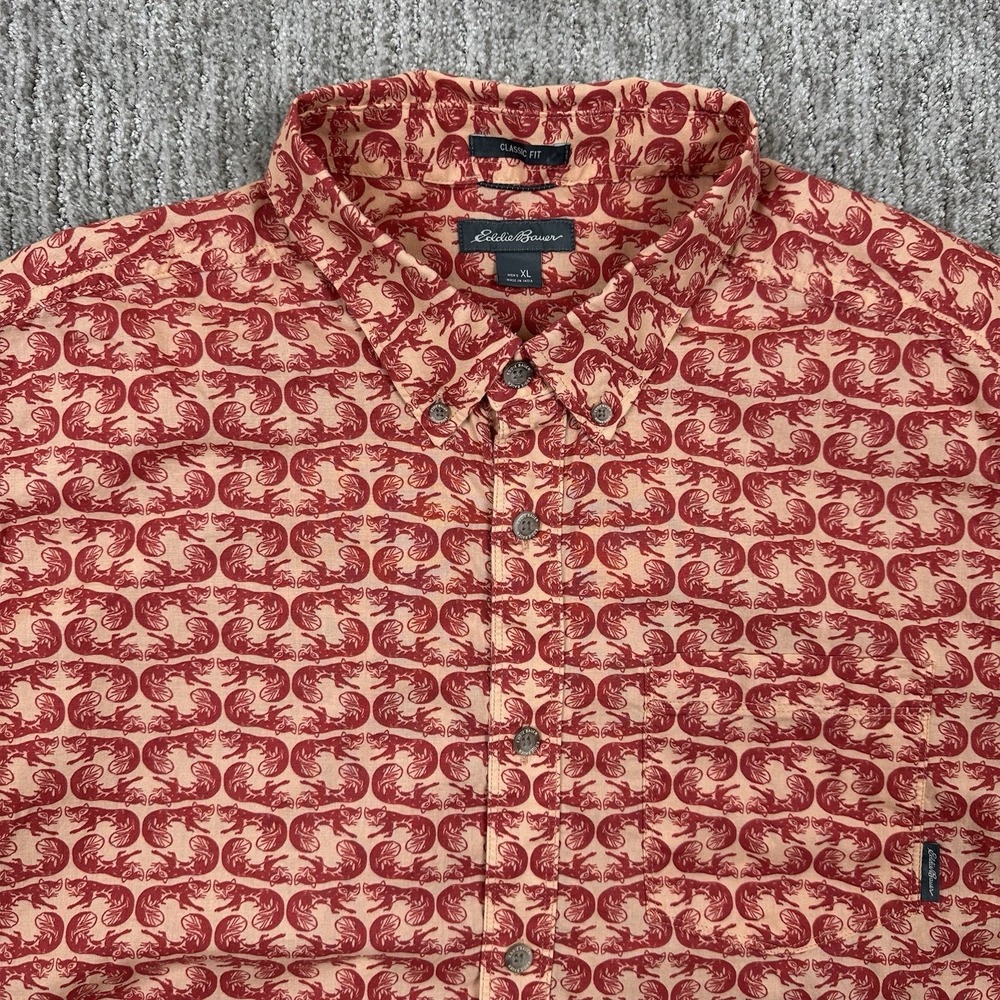 Eddie Bauer Mens Button Up Shirt XL Red Fox All Over Print Cotton Short Sleeve
